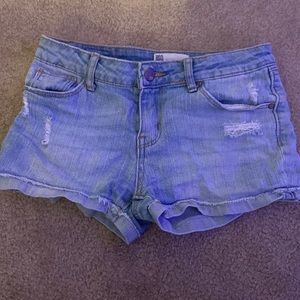 Size 10, Malibu short